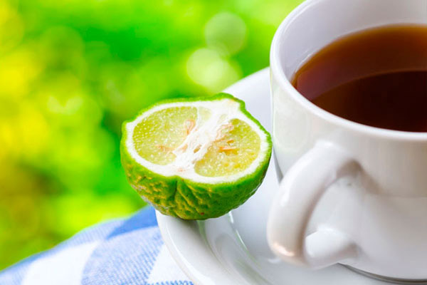 היתרונות והנזקים של התה עם ברגמוט